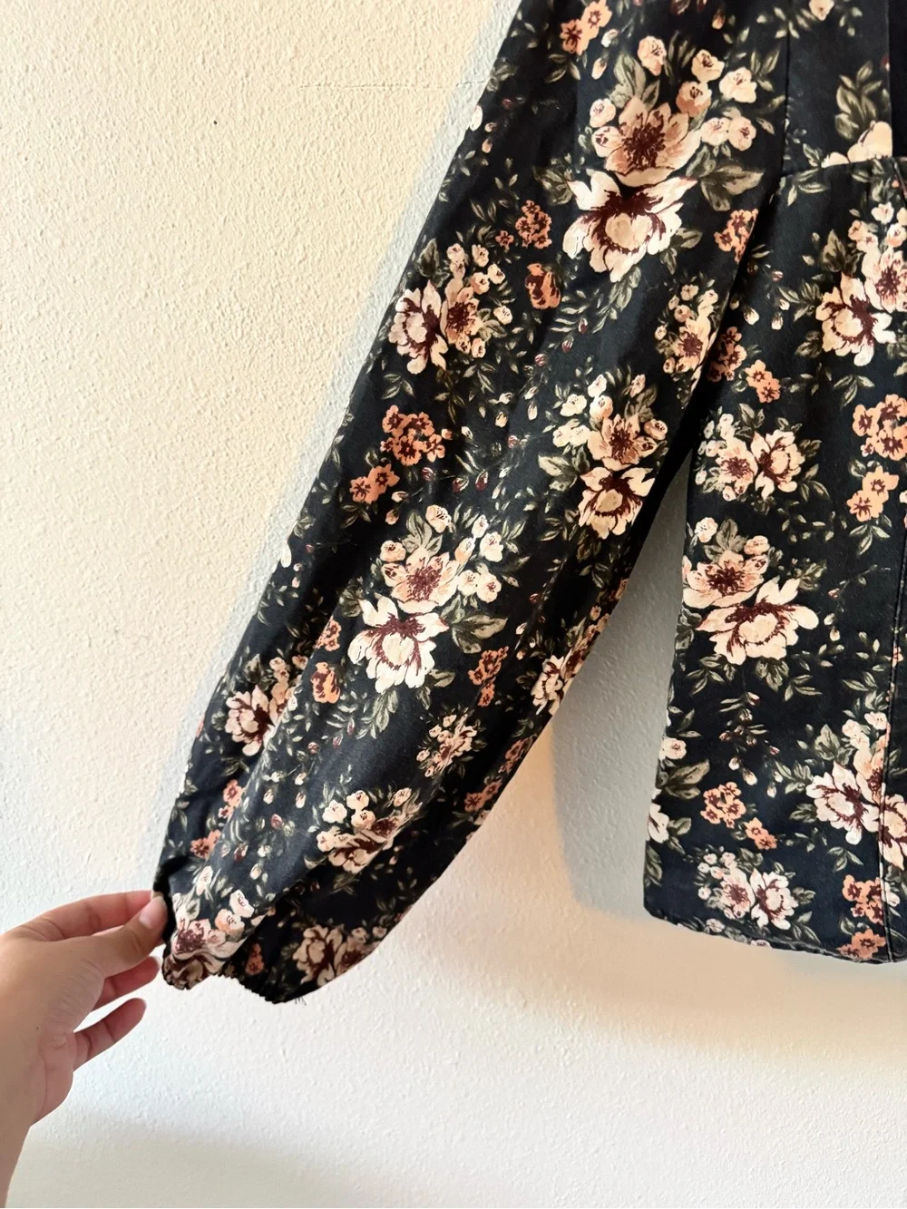Abercrombie & Fitch Black Floral Square-Neck Corset style blouse